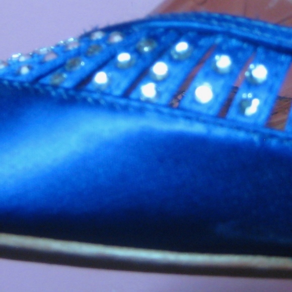 Nina Dyeable Shoes Sz: 7.5B in Royal Blue - Picture 5 of 8